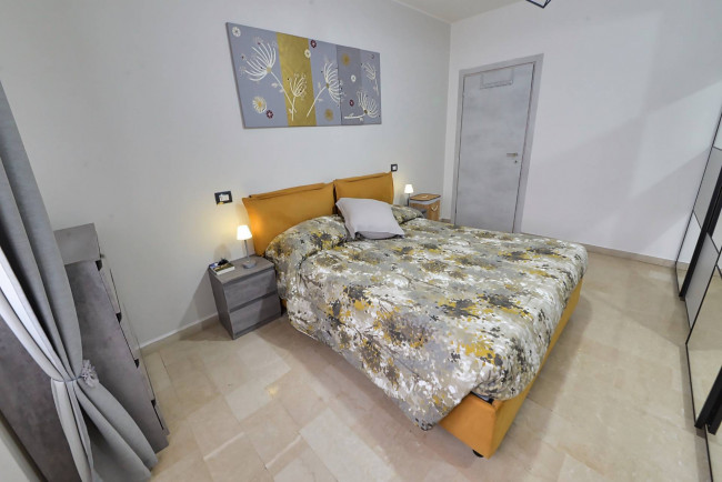 Appartamento in vendita a Garbagnate Milanese