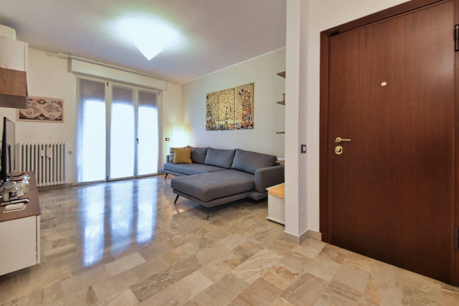 Appartamento in vendita a Garbagnate Milanese