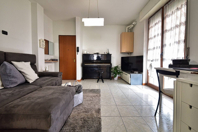 Appartamento in vendita a Ceriano Laghetto