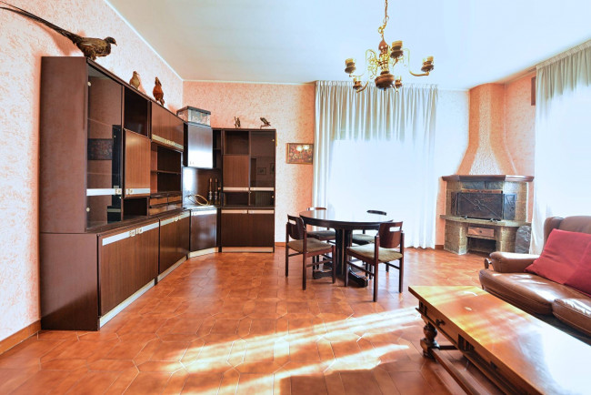 Villa in vendita a Ceriano Laghetto