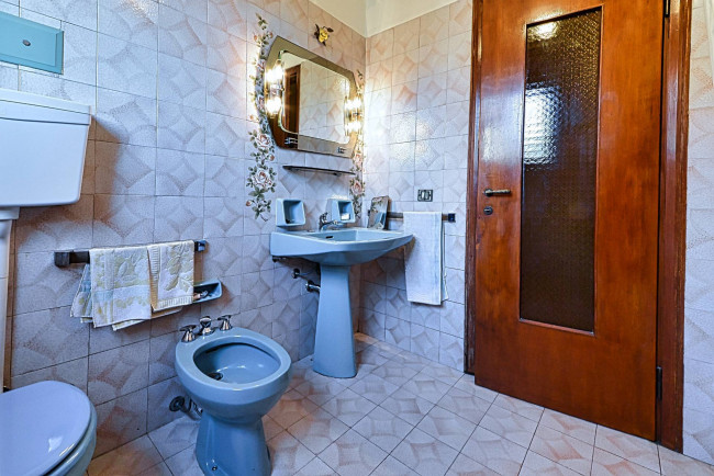 Villa in vendita a Ceriano Laghetto