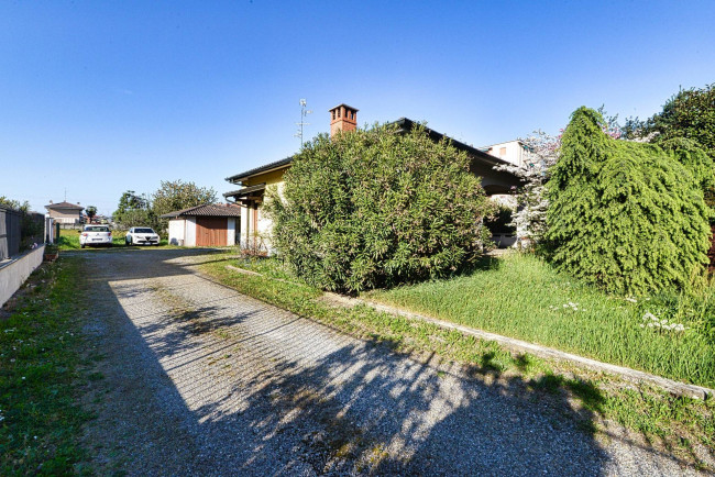 Villa in vendita a Ceriano Laghetto