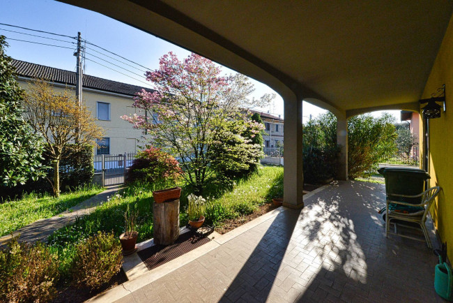 Villa in vendita a Ceriano Laghetto