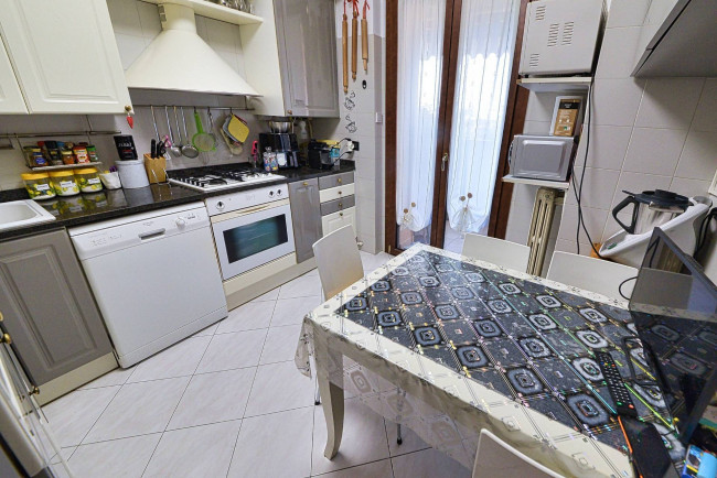 Appartamento in vendita a Limbiate