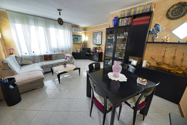 Appartamento in vendita a Limbiate