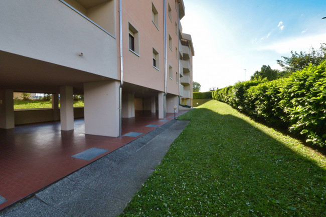 Appartamento in vendita a Limbiate