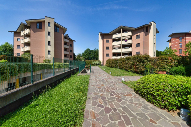 Appartamento in vendita a Solaro
