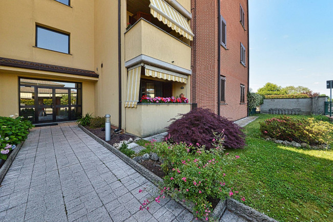 Appartamento in vendita a Solaro
