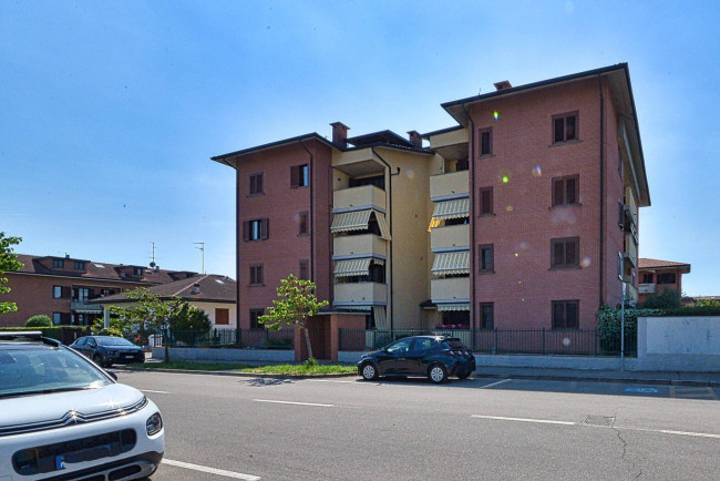 Appartamento in vendita a Solaro