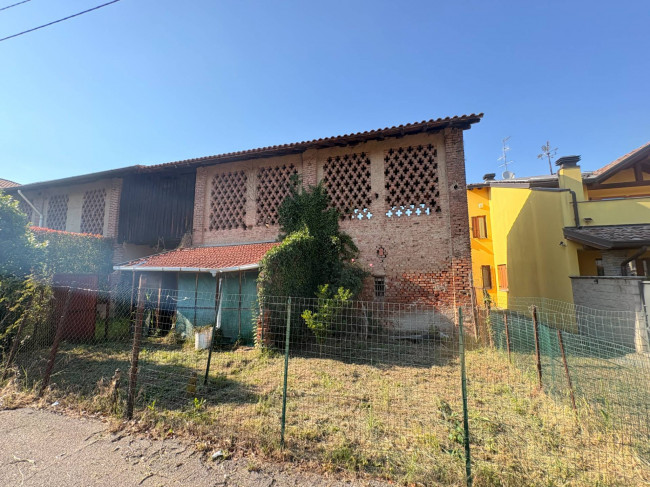 Rustico in vendita a Solaro