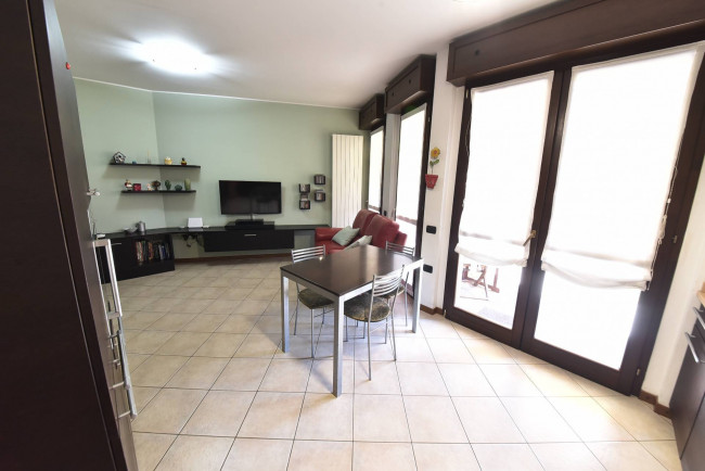 Appartamento in vendita a Solaro