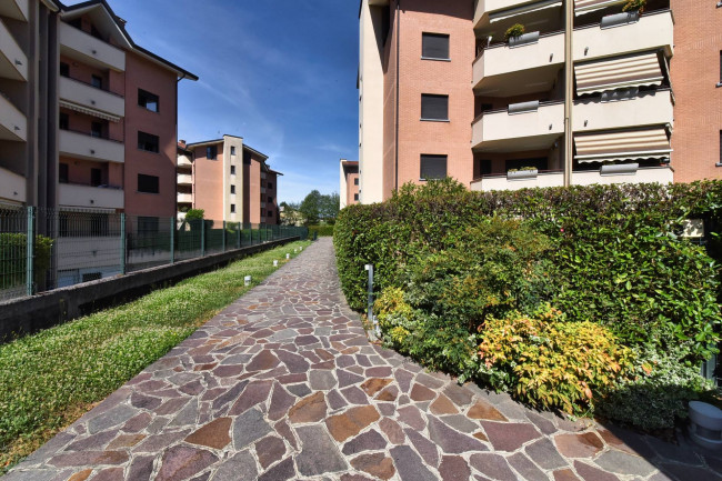 Appartamento in vendita a Solaro