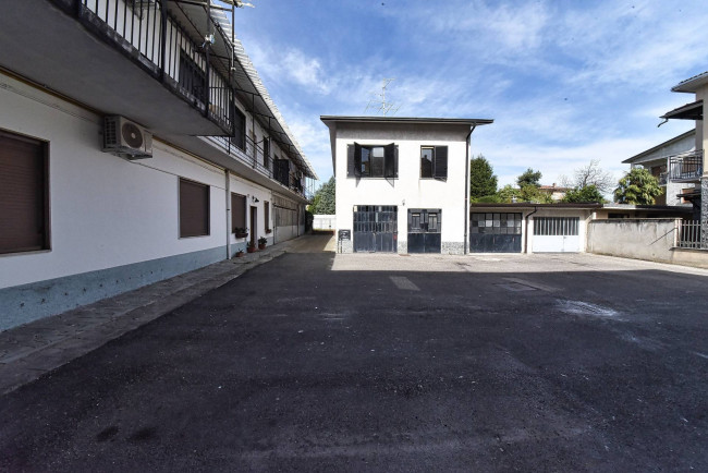 Casa singola in vendita a Solaro