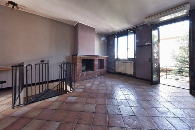 Casa singola in vendita a Solaro
