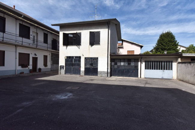 Casa singola in vendita a Solaro