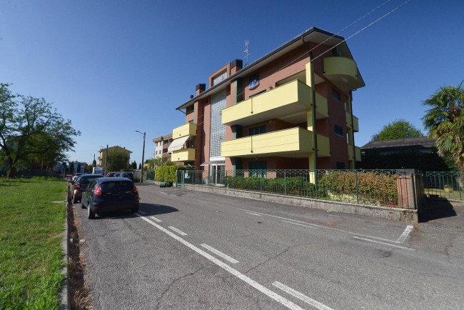 Appartamento in vendita a Solaro