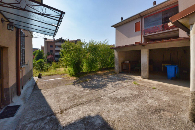 Villa in vendita a Solaro