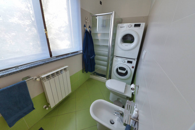Appartamento in vendita a Caronno Pertusella