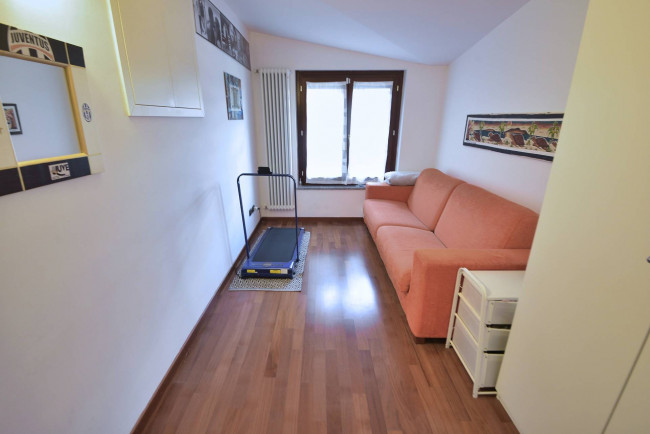 Appartamento in vendita a Caronno Pertusella