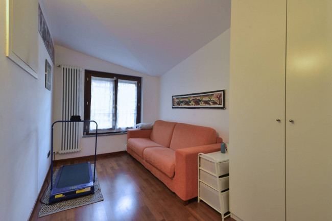 Appartamento in vendita a Caronno Pertusella