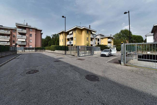 Appartamento in vendita a Solaro