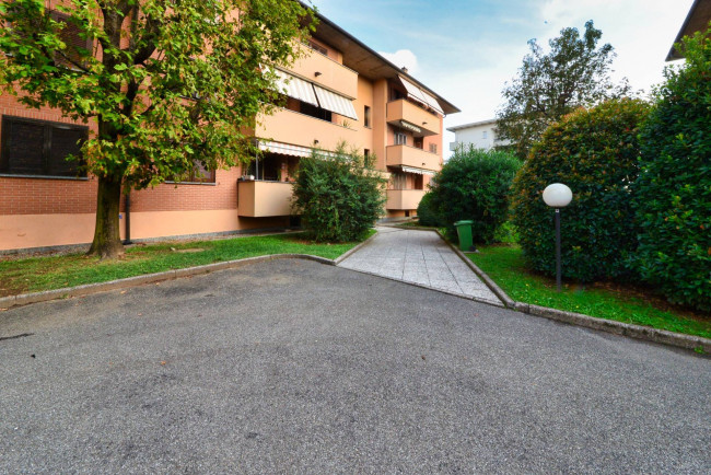 Appartamento in vendita a Solaro