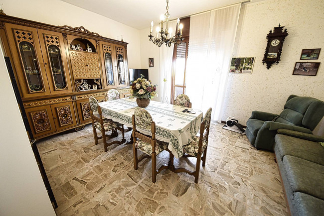 Appartamento in vendita a Limbiate