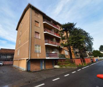 Appartamento in vendita a Garbagnate Milanese