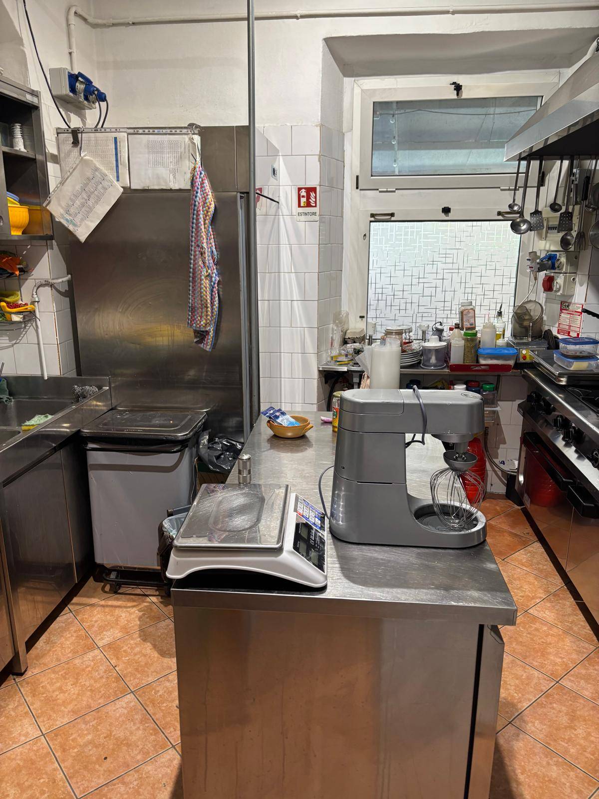 Fondo commerciale in vendita a Ronco Scrivia (GE)