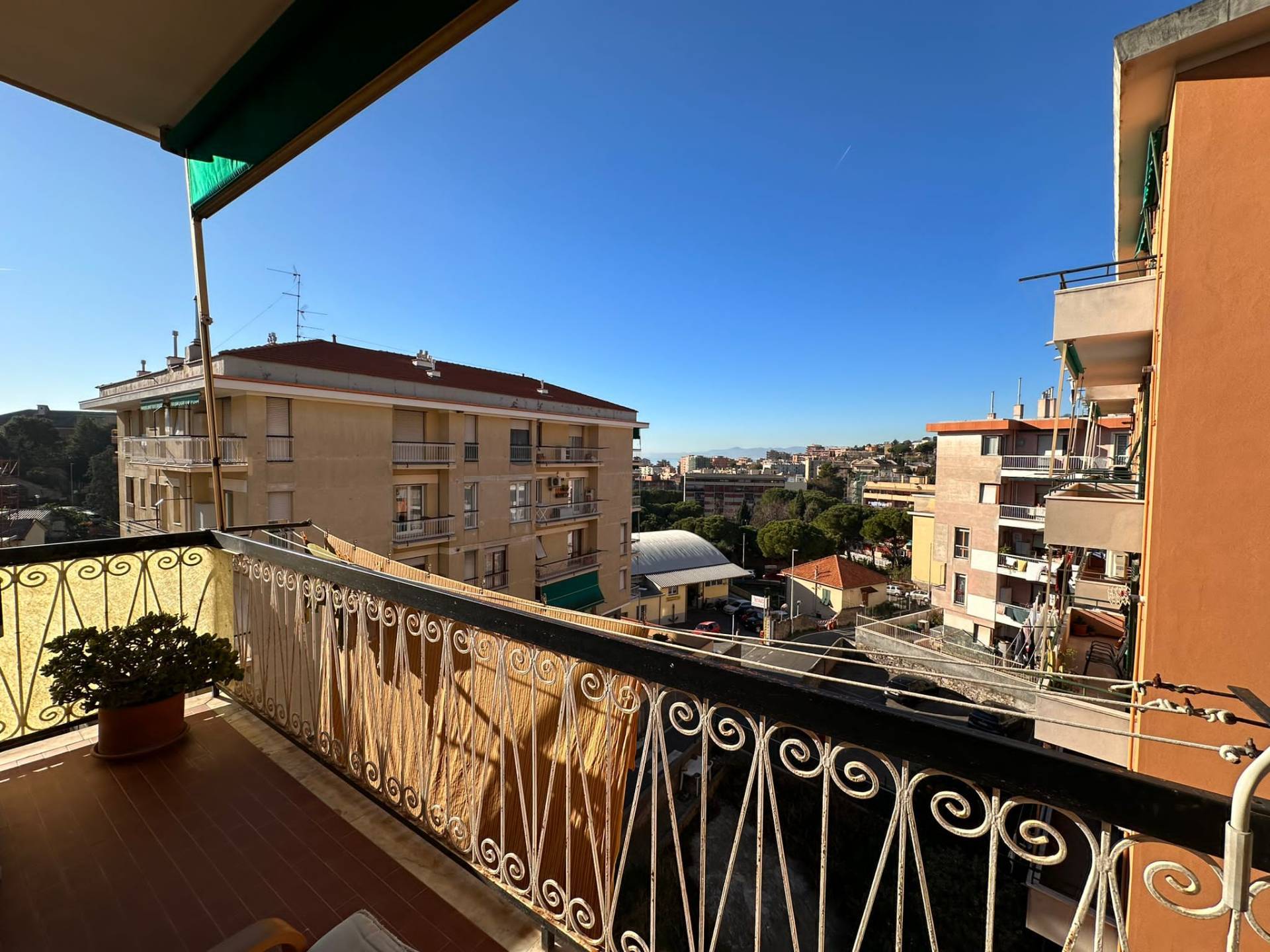 Appartamento in vendita a Genova (GE)