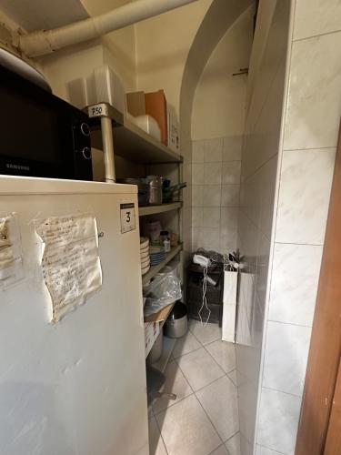 Attività commerciale in vendita a Genova