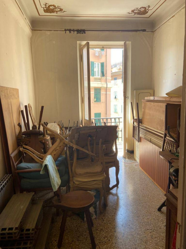 Appartamento in vendita a Genova