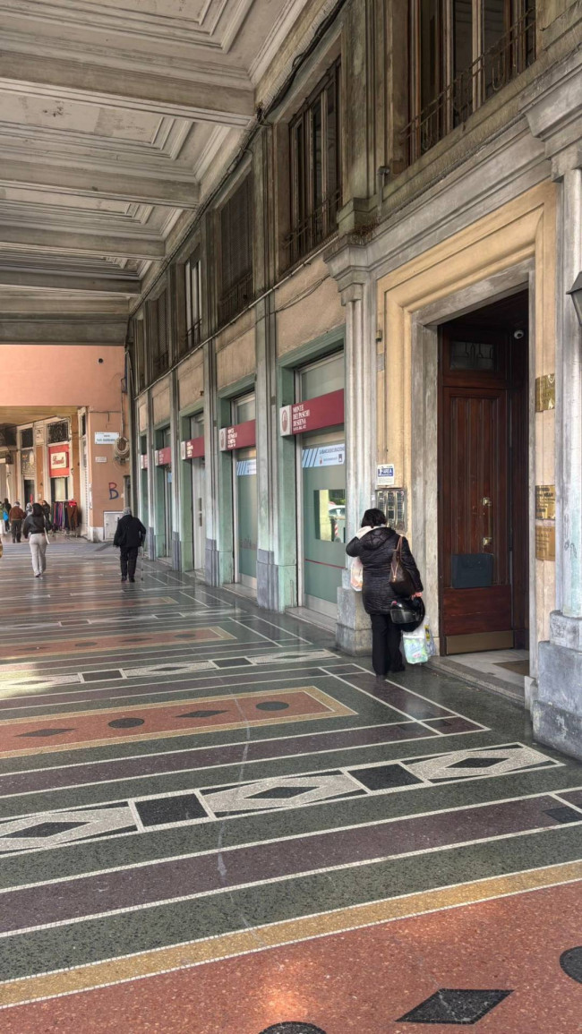 Appartamento in vendita a Genova