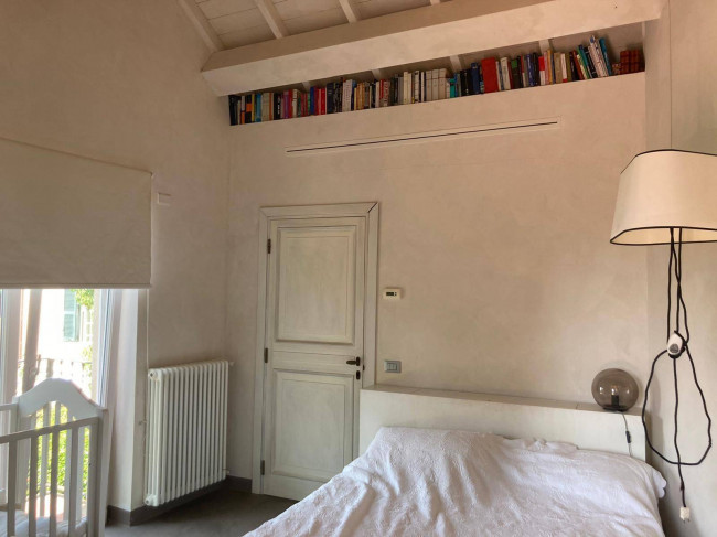  for sale in Genova