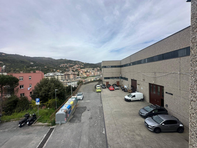 Magazzino in affitto/vendita a Genova