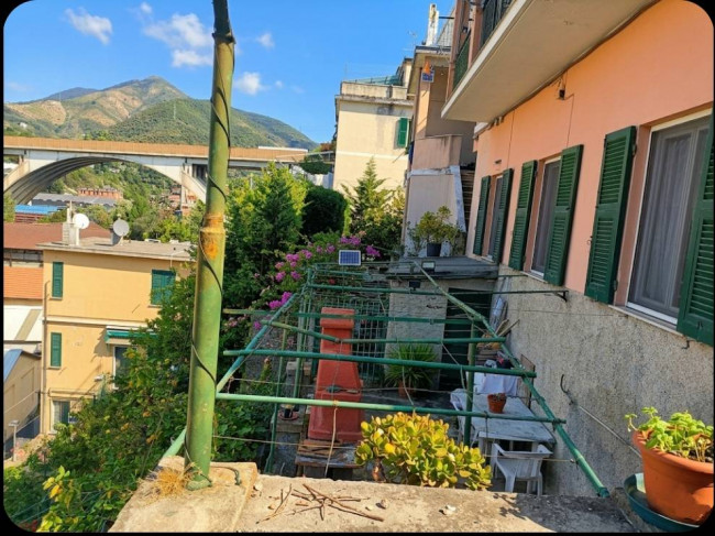 Casa semi indipendente in vendita a Genova