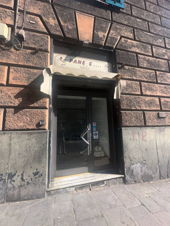 Negozio in affitto a Genova