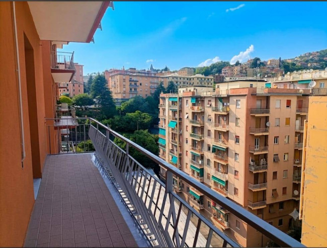 Appartamento in vendita a Genova