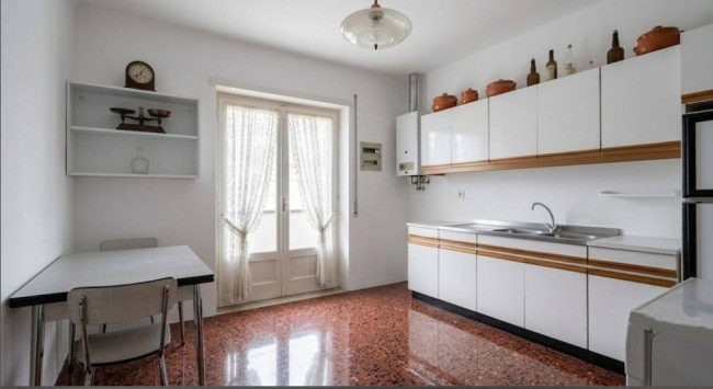 Appartamento in vendita a Genova