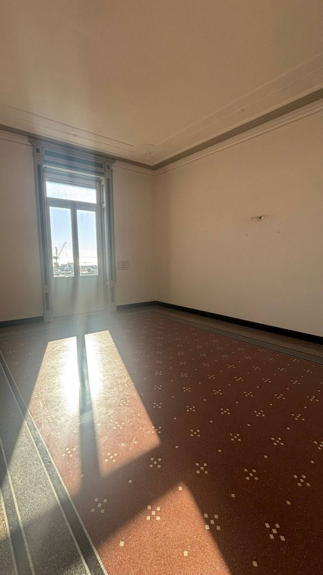Studio/Ufficio in affitto a Genova