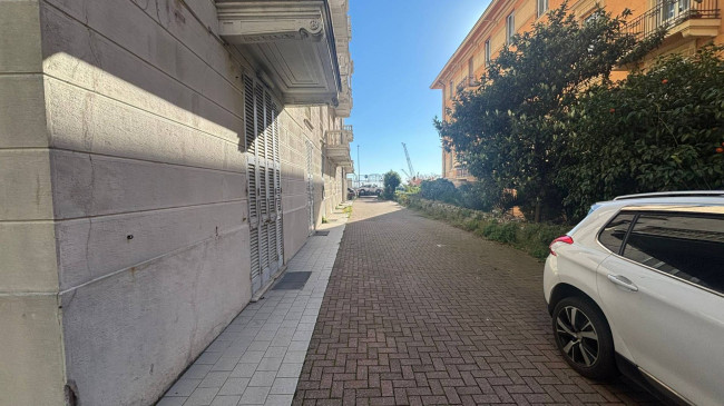 Studio/Ufficio in affitto a Genova