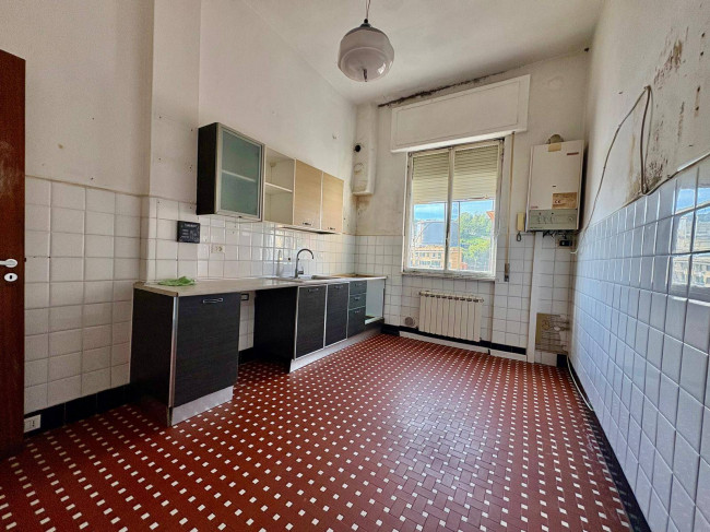  for sale in Genova