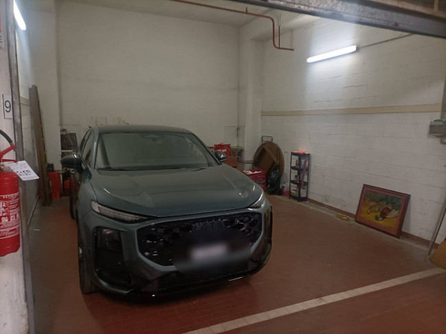  à vente à Genova