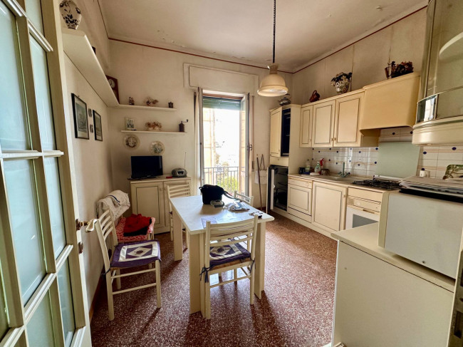 Appartamento in vendita a Genova