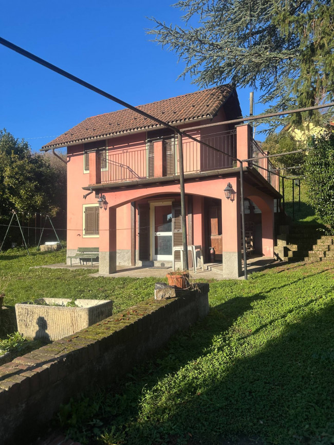 Villa in vendita a Mignanego