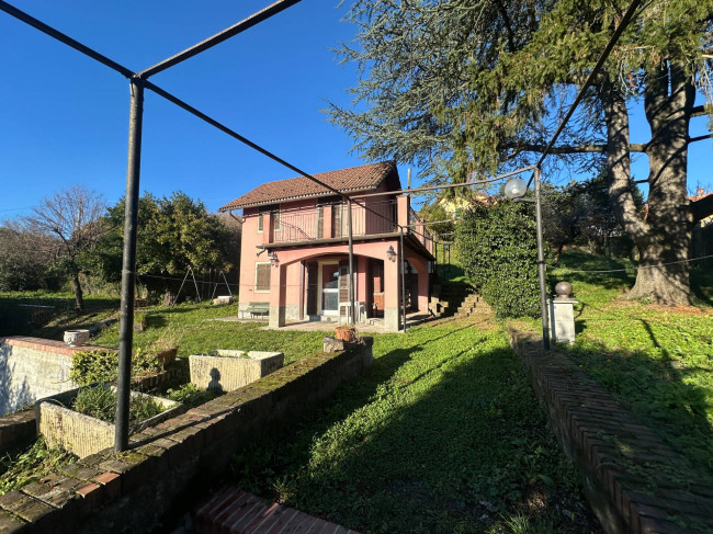 Villa in vendita a Mignanego
