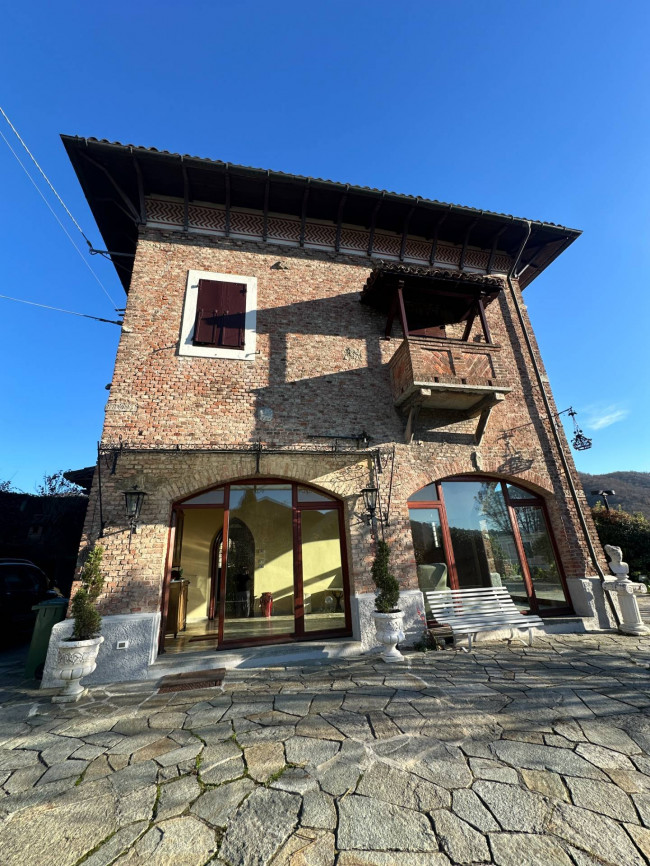 Villa in vendita a Mignanego