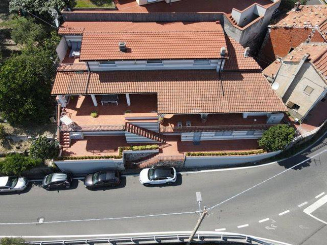 Villetta Bifamiliare in vendita a Vezzano Ligure
