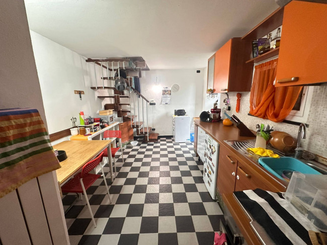 Casa semi indipendente in vendita a Genova