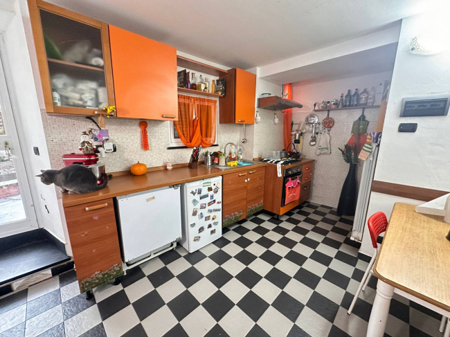Casa semi indipendente in vendita a Genova